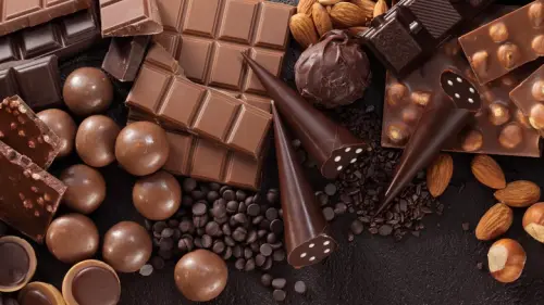 Meet The Fascinating Reason Why You Should Hold Your Nose While Eating Chocolate