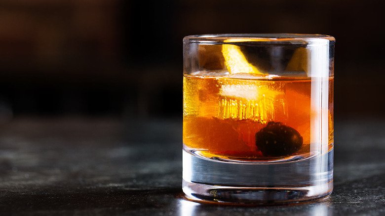 This Maple Old-Fashioned Will Impress All Your Guests