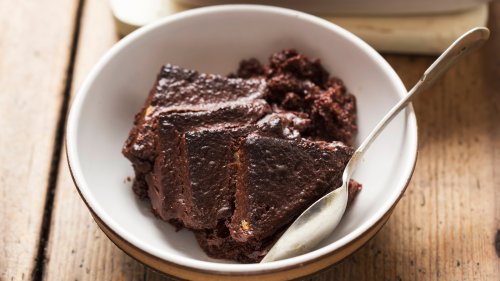 The Top Tip You Need For Making Chocolate Bread Pudding - Tasting Table