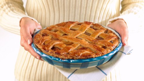 How Almond Flour Pie Crust Differs From Traditional