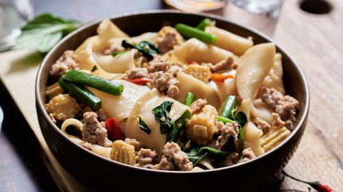 Pad Kee Mao (Thai Drunken Noodles) Recipe