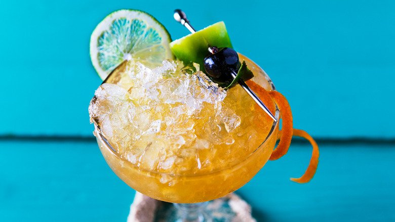 This Pineapple Daiquiri Will Transport You To The Beach