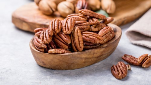 16 Sweet And Savory Pecan Recipes To Whip Up This Fall