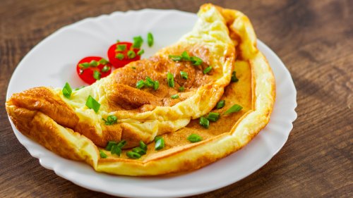 Circles Are Key To A More Advanced Omelet Cooking Technique