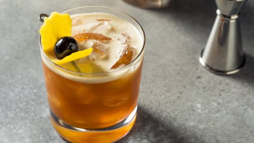 How A Pinch Of Salt Transforms Amari Cocktails