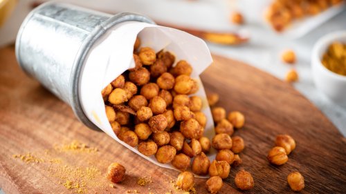For Crispy Air Fried Chickpeas, Toss Them In Cornstarch First