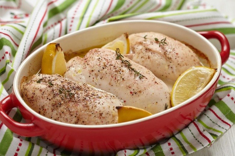 The Secret To Juicy Chicken Breasts In The Oven