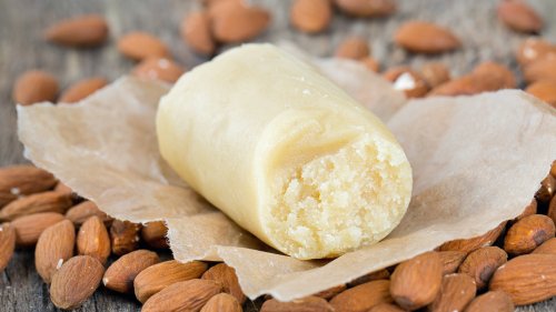 marzipan vs almond paste