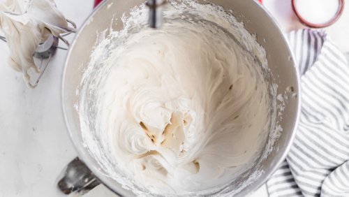 The Simple Ratio To Follow When Making Cream Cheese Frosting