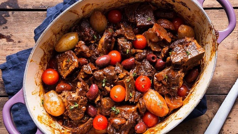 One-Pot Red Wine-Braised Lamb Will Please Anyone