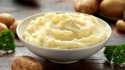 The Canned Ingredient That Adds Texture To Instant Mashed Potatoes