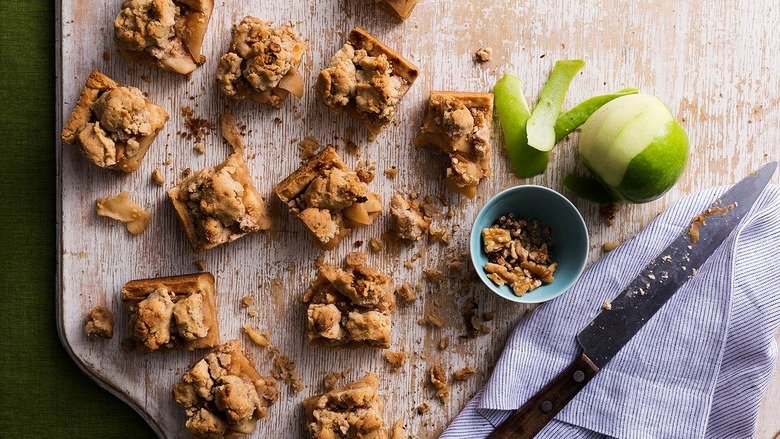 Ina Garten's Apple Pie Bars Are Out Of This World