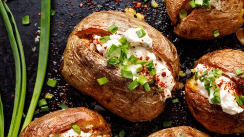 10 Tips You Need For Delicious Baked Potatoes