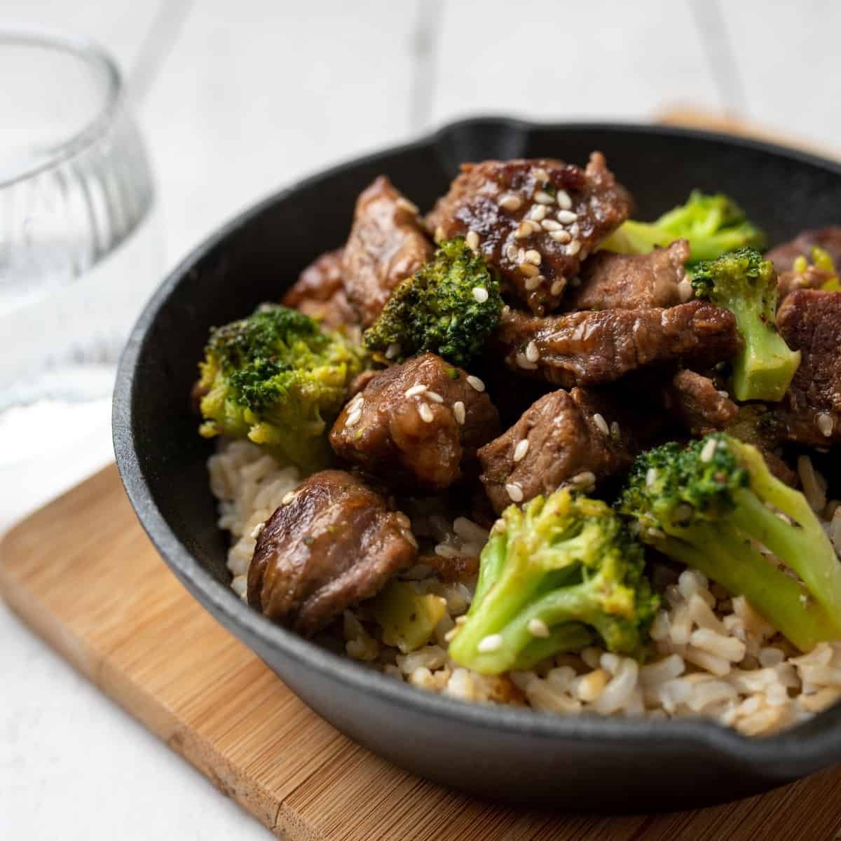 Slow Cooker Beef and Broccoli