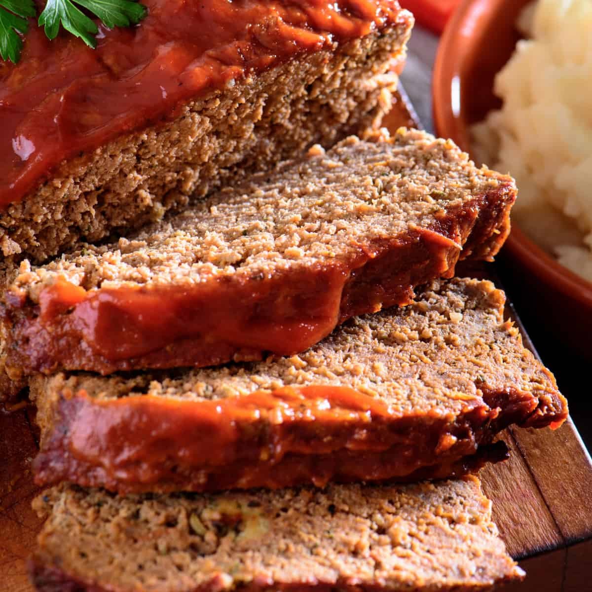 Crockpot Meatloaf With Potatoes and Carrots