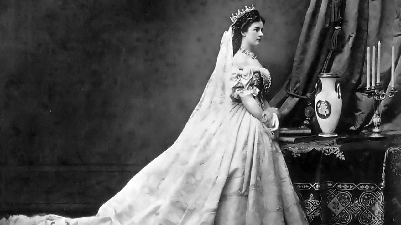 How a corset delayed – then hastened – the death of ‘beauty queen’ Empress Elisabeth of Austria