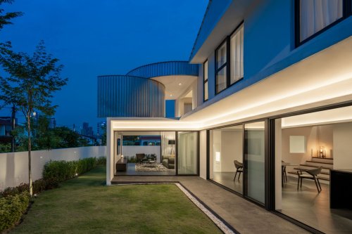 Home tour: A home where moonlight meets modern architecture in Kuala Lumpur