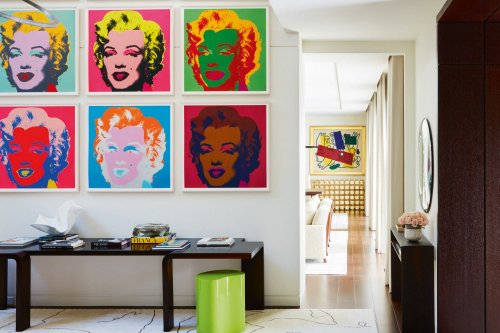 Home Tour: A Gallery-Inspired House that's an Art Collector’s Dream Home