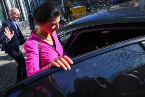 BSW nach der Wahlniederlage im Bund: Wer zieht künftig den Wagenknecht-Wagen?