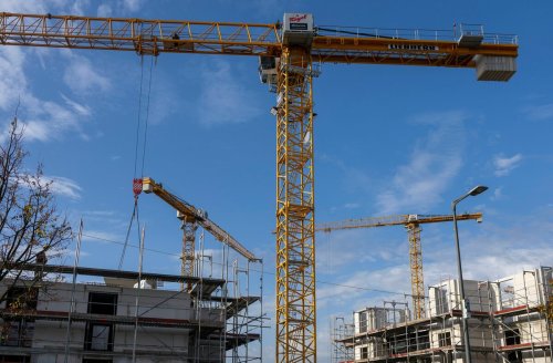 Mietenpolitik: Berlin soll sich ein Beispiel an Frankfurt am Main nehmen