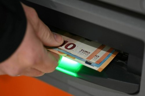 Bar oder Karte: Die Lüge und das Lesegerät