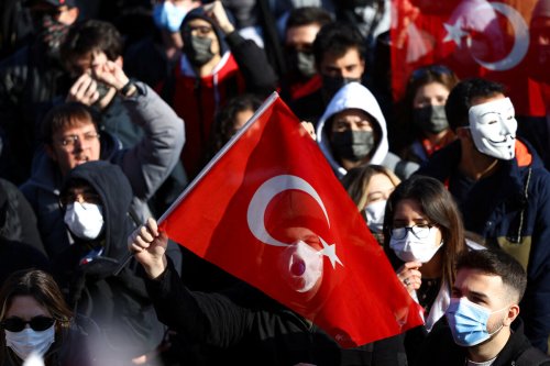 Proteste nach Verhaftung İmamoğlus: Die Wut der türkischen Jugend