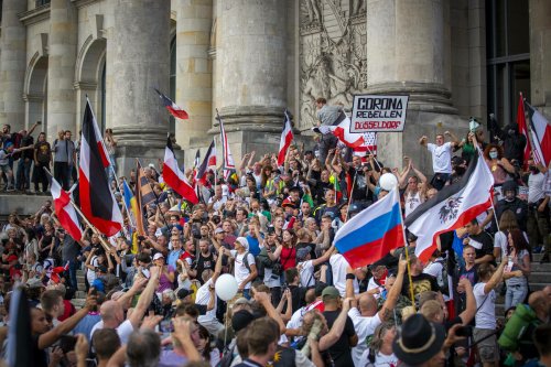 Bewegungstermine in Berlin: Deutschland, ein Ego-Albtraum