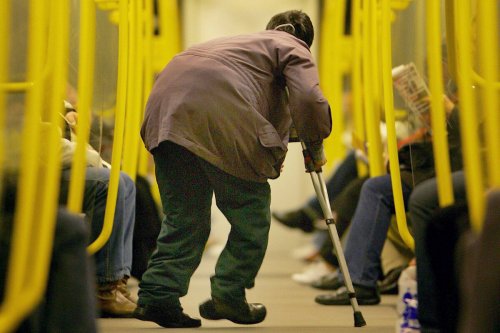Bettel-Verbot im Hamburger Nahverkehr: Das Recht der Stärkeren
