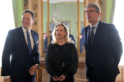 Einigung mit den Hohenzollern: Ein bisschen viel monarchisches Feeling