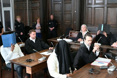 Zweiter Anlauf bei Hamburger Mordprozess: Neue Angeklagte nach Justizirrtum