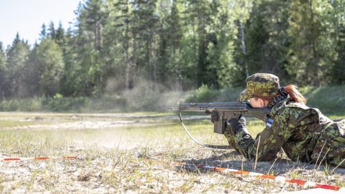 Paramilitärische Organisation für Frauen: Sie wollen gerüstet sein