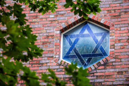 Antisemitismus-Definition: „Wir unterstützen die Linke im Antisemitismus-Streit“
