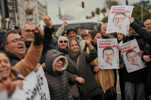 Repression unter Erdoğan: Die demokratische Türkei nicht allein lassen