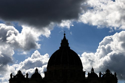 Nach dem Papst ist vor dem Fake