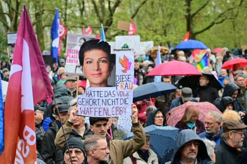 Friedensdemos mit Gegenwind