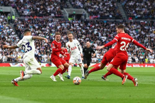 'Perfection', 'everything is right': Gary Neville absolutely stunned by one Tottenham player v Liverpool today