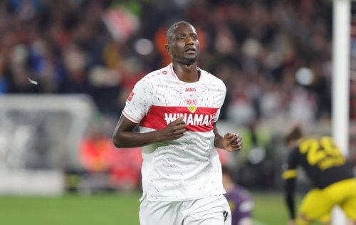 'Asked for information': Fabrizio Romano says Man United have held talks to sign record-breaking 16-goal striker