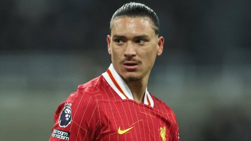 Darwin Nunez ‘useless to Liverpool’ as pundit spots two things he’s stopped doing