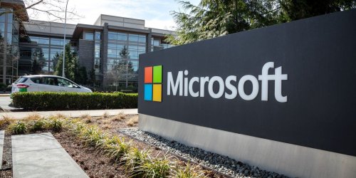 Microsoft Tells Companies to "Re-Recruit" Employees to Their Positions