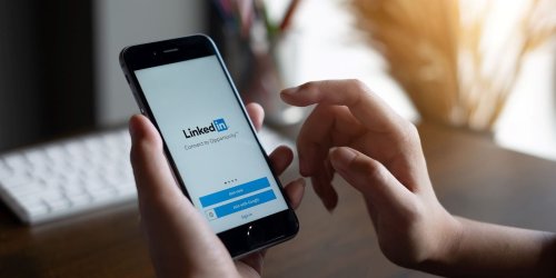 How to Use LinkedIn's New Features to Find Your Dream Job