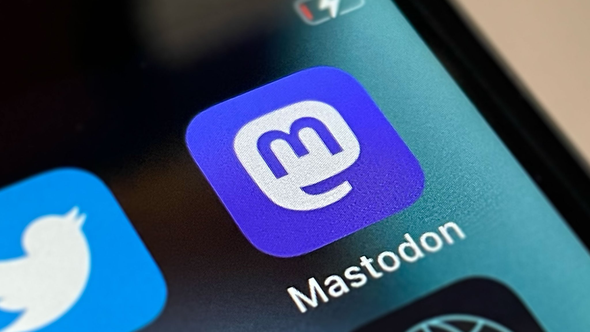 BBC is testing being on Mastodon, says fediverse better fit for public purposes than Twitter or Threads