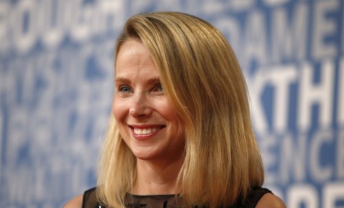 Marissa Mayer’s startup just rolled out photo sharing and event planning apps, and the internet isn’t sure what to think