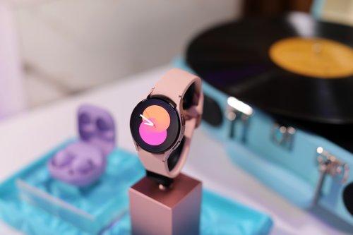 Samsung ditches the physical bezel, picks up a Pro Model for the Galaxy Watch 5