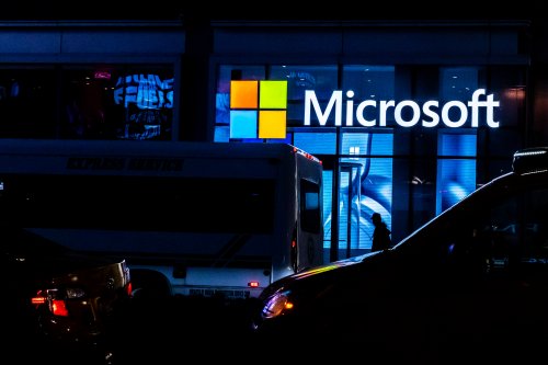 Microsoft says two new Exchange zero-day bugs under active attack, but no immediate fix