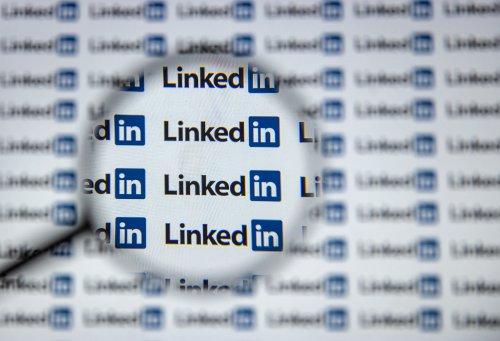 LinkedIn rolls out new tools to give creators more ways to share visual content