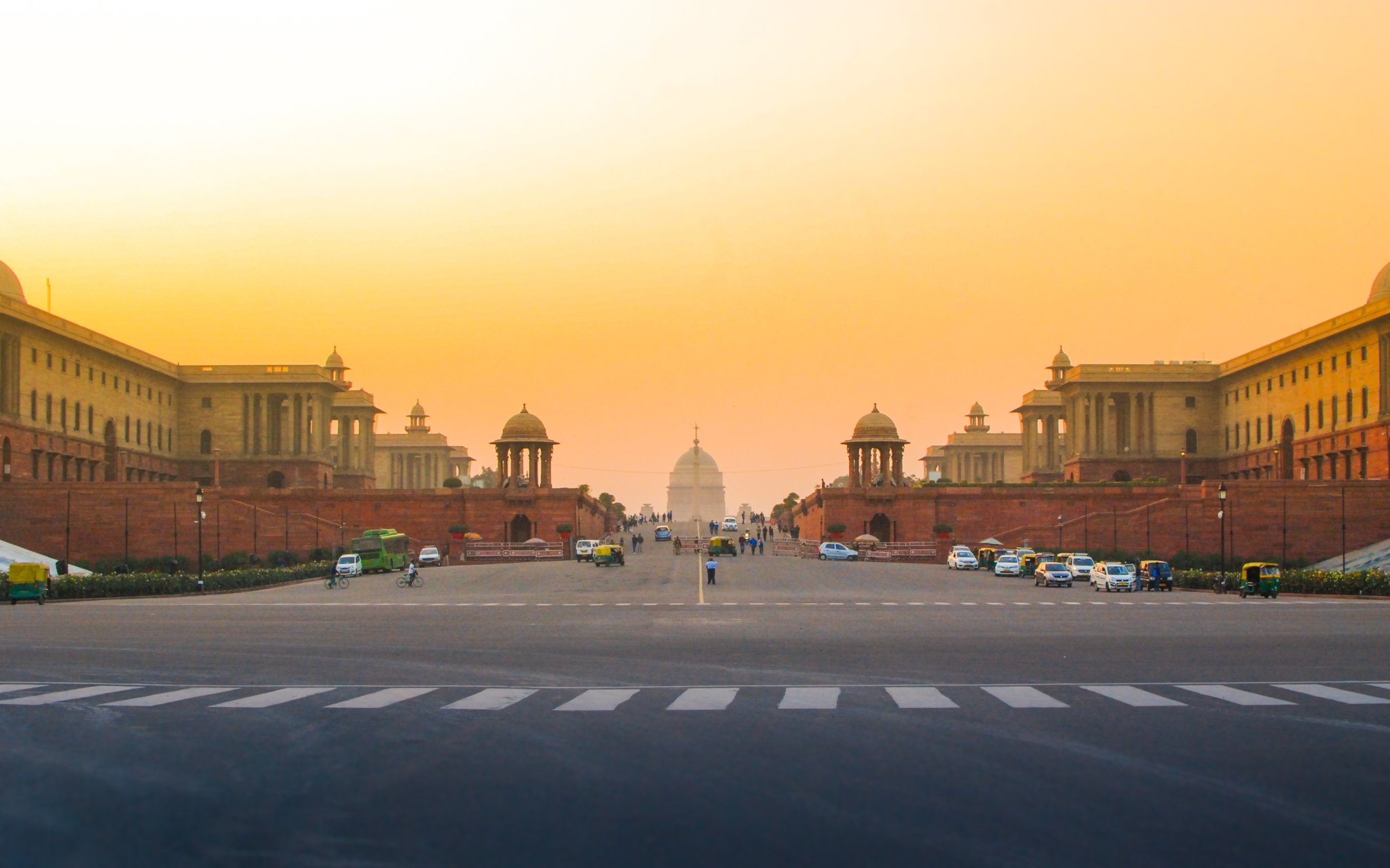India to block over 230 betting and loan apps, many with China ties image banner