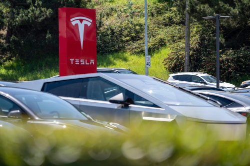 Tesla profits drop 71% on weak sales and anti-Elon Musk sentiment