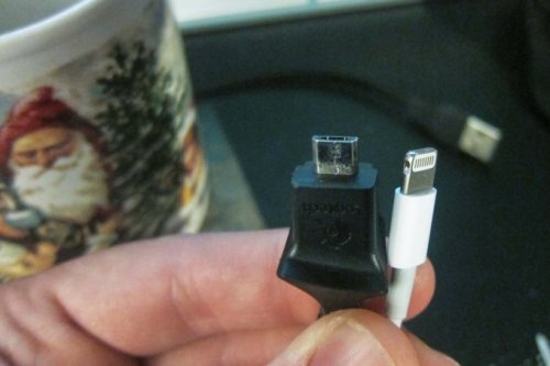 The Next-Gen USB Plug To Be Smaller And Finally Reversible