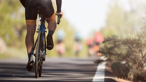 Male cyclists should stand on pedals to avoid crushing their private parts