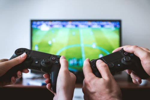 Love Gaming? Here’s How To Make Money Out Of It